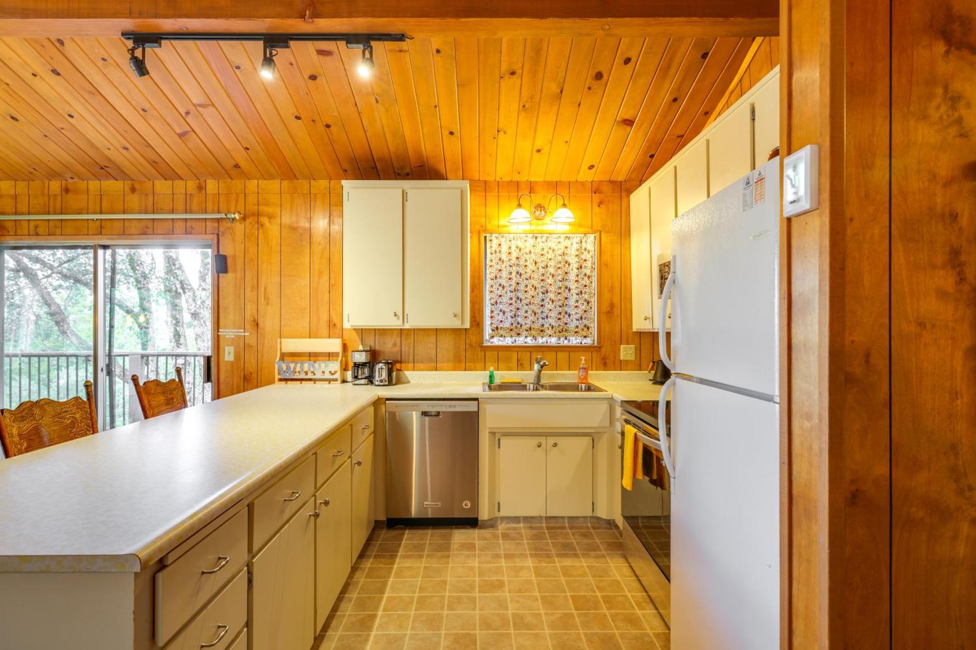 Serene Groveland Cabin Rental Near Yosemite! Eksteriør bilde